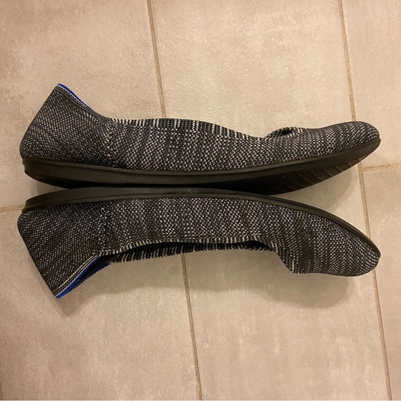 Rothy's Birdseye Round Toe Granite Heather Black & White Flats Size 7.5 - Picture 2 of 10
